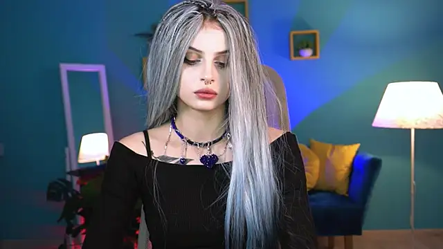 Snapshot of JadeCastle_ chatting on 10.23.25 JadeCastle online show from 10.23.25