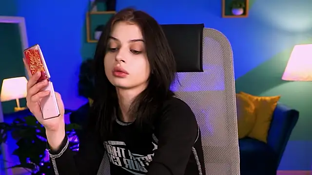 JadeCastle  online show from 01.17.26