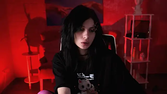 Snapshot of JadeCastle_ chatting on 05.09.26 JadeCastle online show from 05.09.26