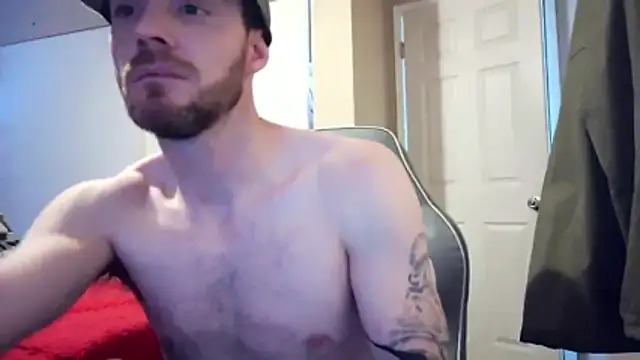 Snapshot of Huntzg23 chatting on 03.08.26 Huntzg23 online show from 03.08.26