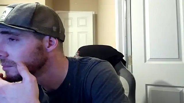 Snapshot of Huntzg23 chatting on 03.19.26 Huntzg23 online show from 03.19.26