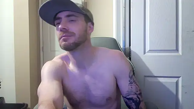 Snapshot of Huntzg23 chatting on 03.28.26 Huntzg23 online show from 03.28.26