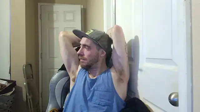 Snapshot of Huntzg23 chatting on 03.31.26 Huntzg23 online show from 03.31.26