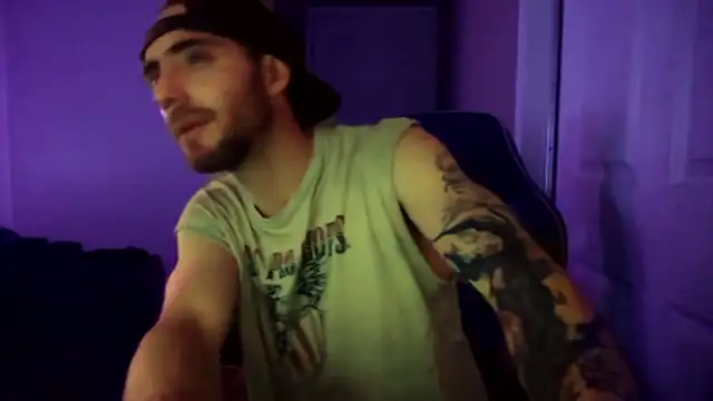Huntzg23 online show from 05.05.26