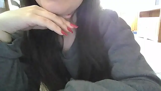 Snapshot of Eleni_Pappa chatting on 04.30.26 Eleni Pappa online show from 04.30.26