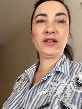 AnneHaddaway online show from 04.15.26