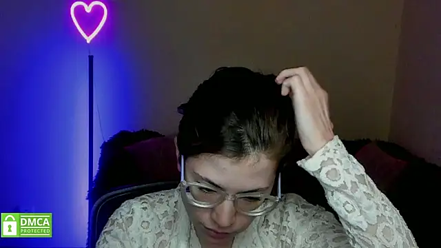 Alicia redfollow online show from 02.05.25