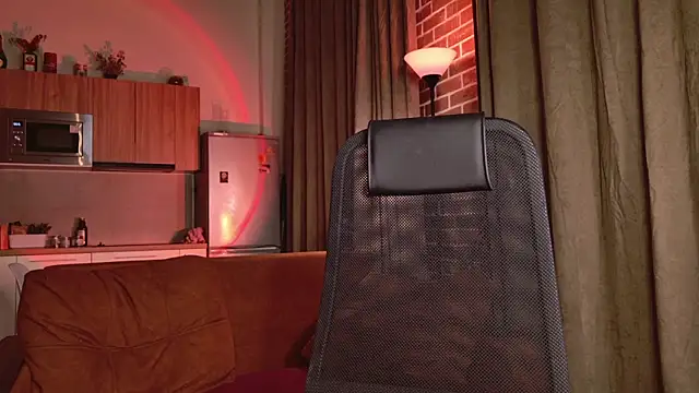 Snapshot of Cristmass_princess chatting on 10.02.25 Cristmass princess online show from 10.02.25