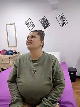 Miss balloonsmila online show from 03.04.25