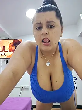 Miss balloonsmila online show from 10.09.25