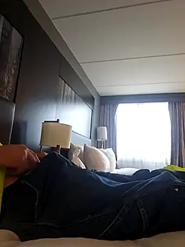 tileguyyy online show from 04.02.26