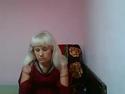 sakura blonde online show from 03.19.25