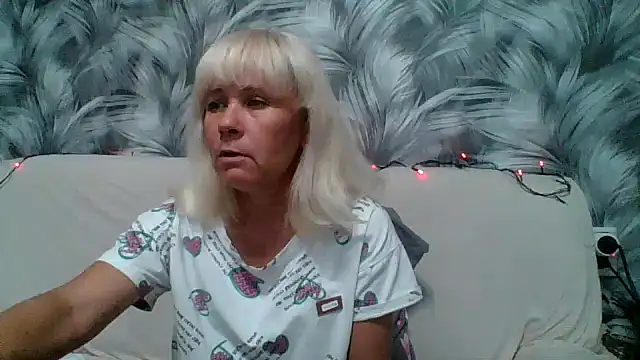 sakura blonde online show from 10.03.25