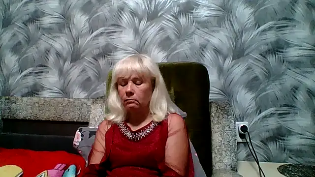 sakura blonde online show from 11.04.25