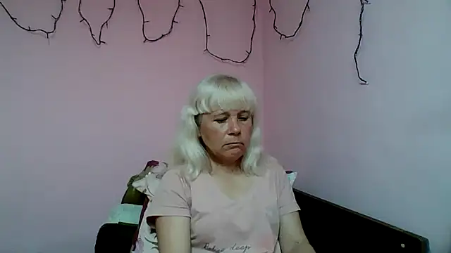 sakura blonde online show from 04.04.26