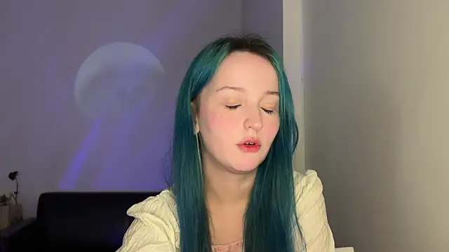 bumble bee online show from 01.03.25