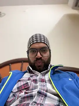 Arsh Loves Luv online show from 01.05.25