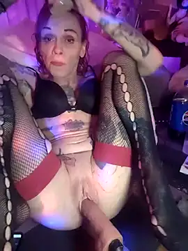 MommyMisfit online show from 02.03.26