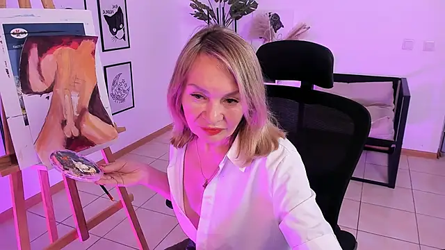 RosalindaFortuna online show from 01.30.25