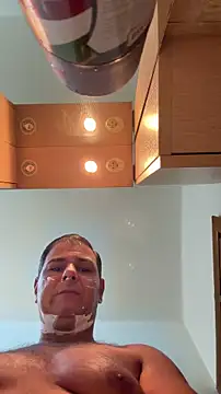 SecretlyDD online show from 02.05.26