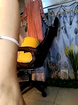 Lucy limon online show from 10.30.25