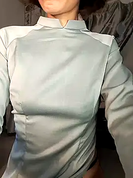 Lucy limon online show from 02.05.26