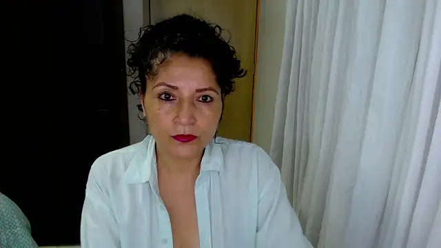 arianna ros3 online show from 05.13.26