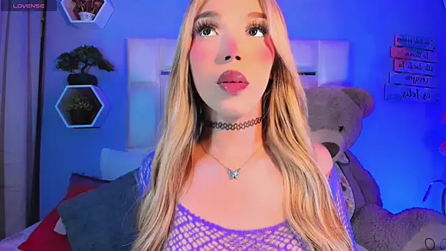 Aileen 18 online show from 10.03.25