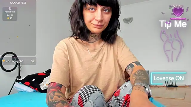 Snapshot of Lucky_Deniz chatting on 03.12.25 Lucky Deniz online show from 03.12.25