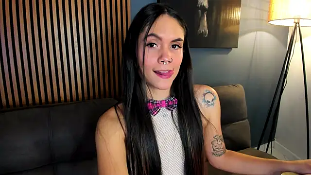 Snapshot of Gaby_Ferrer chatting on 09.12.25 Gaby Ferrer online show from 09.12.25