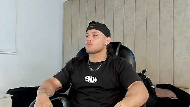 Snapshot of jeicob_gagnon chatting on 10.18.25 jeicob gagnon online show from 10.18.25