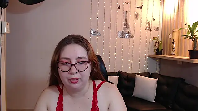 chloe prg online show from 03.14.25