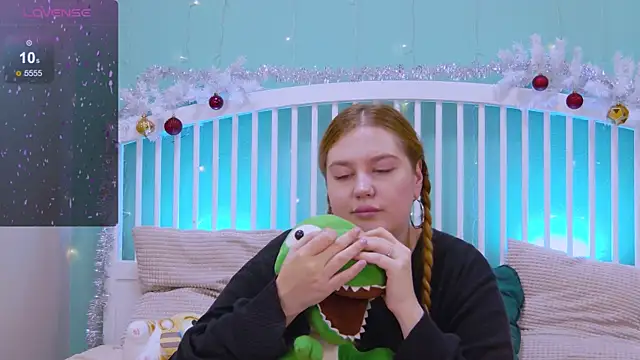 Snapshot of Ellie_Wellie chatting on 01.13.25 Ellie Wellie online show from 01.13.25