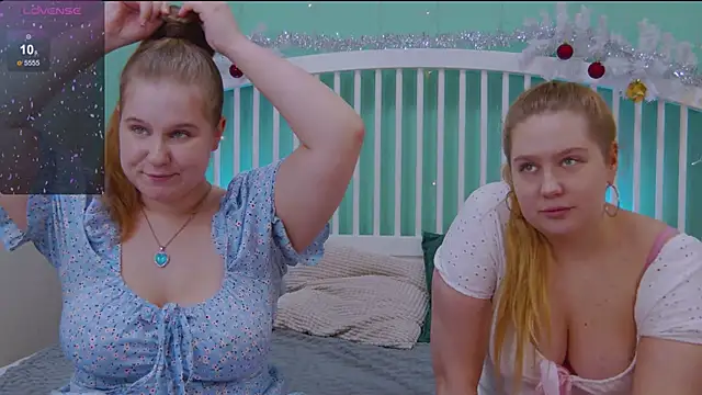 Snapshot of Ellie_Wellie chatting on 01.21.25 Ellie Wellie online show from 01.21.25