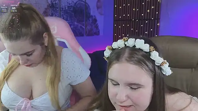 Snapshot of Ellie_Wellie chatting on 01.22.25 Ellie Wellie online show from 01.22.25