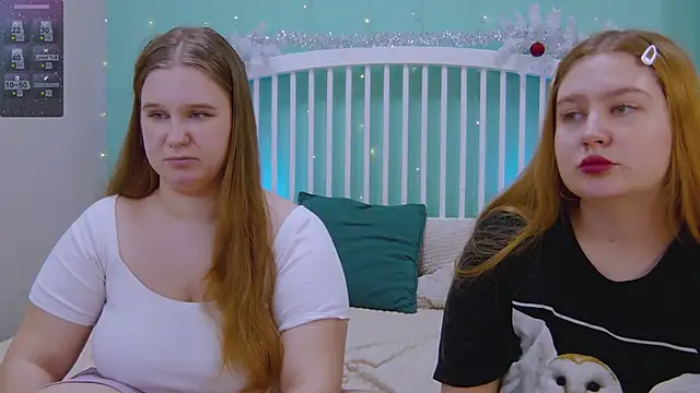 Snapshot of Ellie_Wellie chatting on 01.25.25 Ellie Wellie online show from 01.25.25