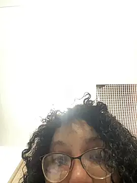 Snapshot of AmyBriiggs chatting on 07.05.26 AmyBriiggs online show from 07.05.26