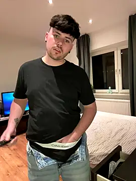 gayboooy nrw online show from 11.30.25