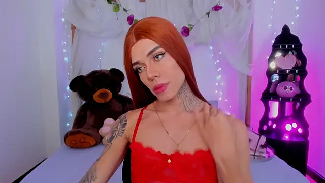 Snapshot of Camillesanto chatting on 01.14.25 Camillesanto online show from 01.14.25