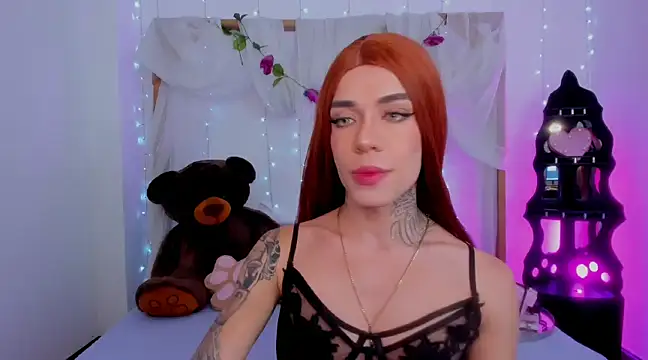 Snapshot of Camillesanto chatting on 01.15.25 Camillesanto online show from 01.15.25