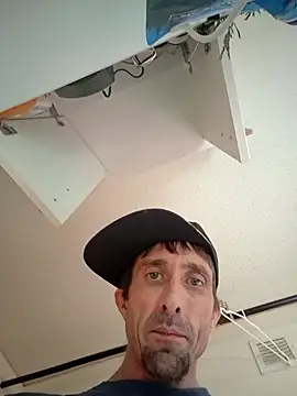 JuicyFuckinPussy online show from 03.10.26