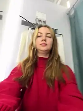 Snapshot of MayaMystic chatting on 01.20.25 MayaMystic online show from 01.20.25