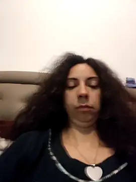 Snapshot of naughty69curls chatting on 05.17.26 naughty69curls online show from 05.17.26