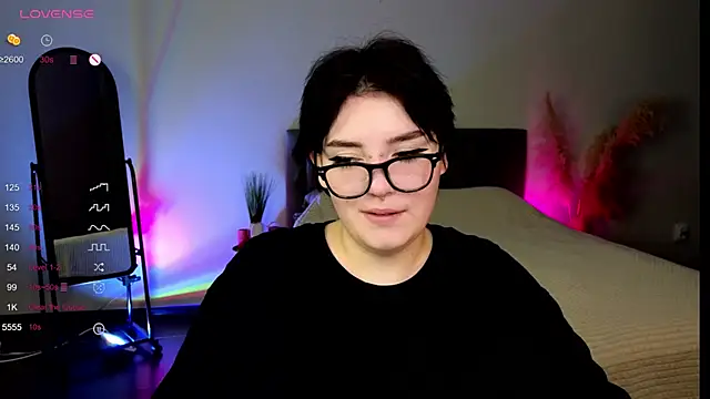 YumiYammy online show from 01.01.25