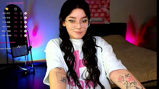 YumiYammy online show from 01.02.25