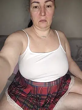 HairyVicky online show from 12.14.25