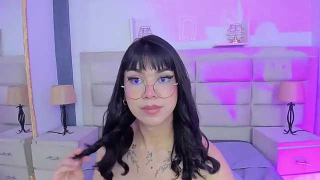 RoseCassie online show from 03.12.25