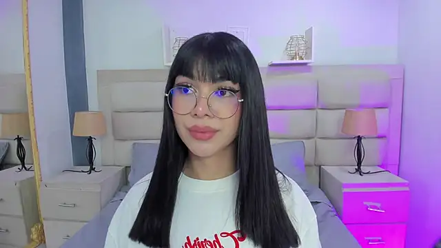 RoseCassie online show from 03.13.25