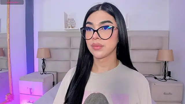 RoseCassie online show from 10.05.25