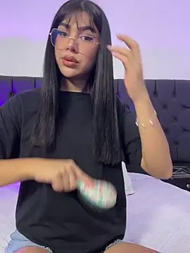 RoseCassie online show from 11.07.25